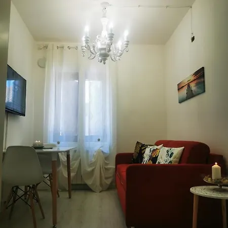 Sky And Apartamento Cavalcaselle