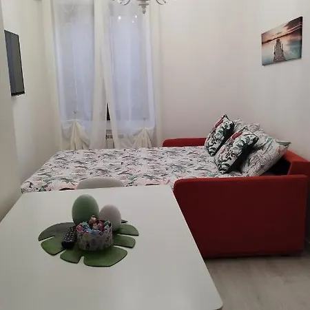 Sky And Apartamento Cavalcaselle